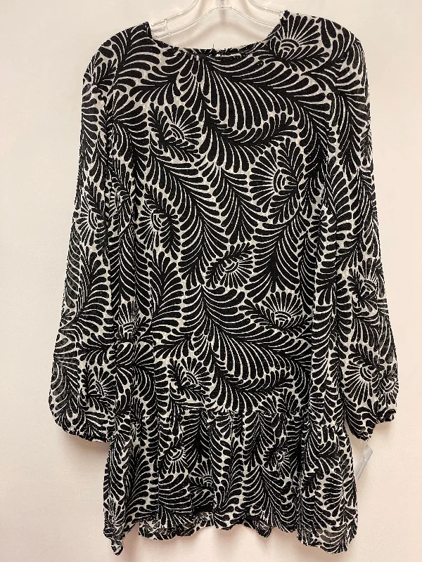 Dress Casual Short By Loft In Black & White, Size: M