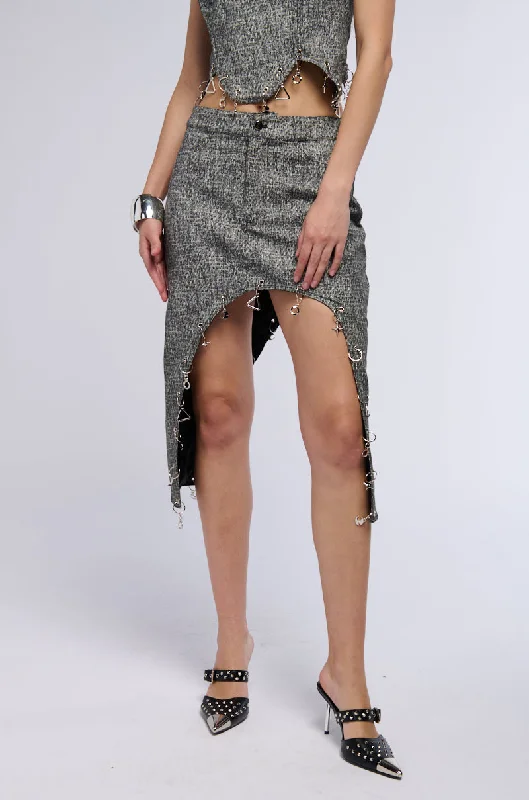 CALLING MY NAME SKIRT IN GRAY