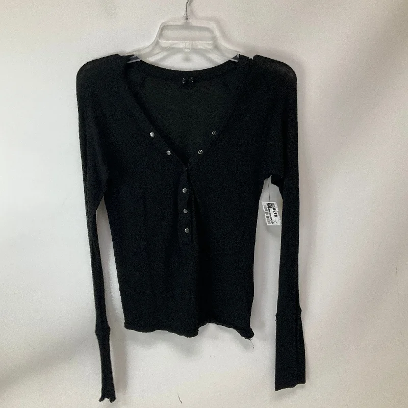 Top Long Sleeve By Urban Outfitters In Black