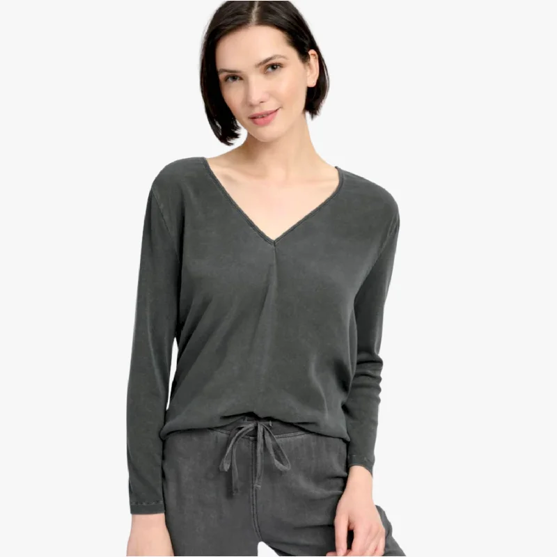 Zinnia V Neck Top (Lead)