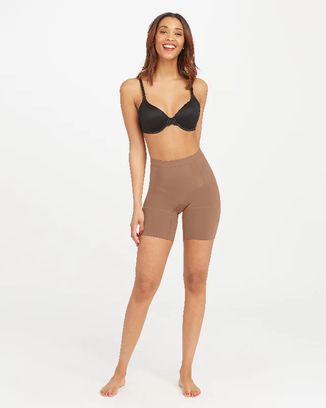 SPANXsculpt™ OnCore Mid-Thigh Short